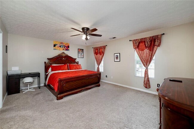 Building Photo - 6675 Princeton Park Ct