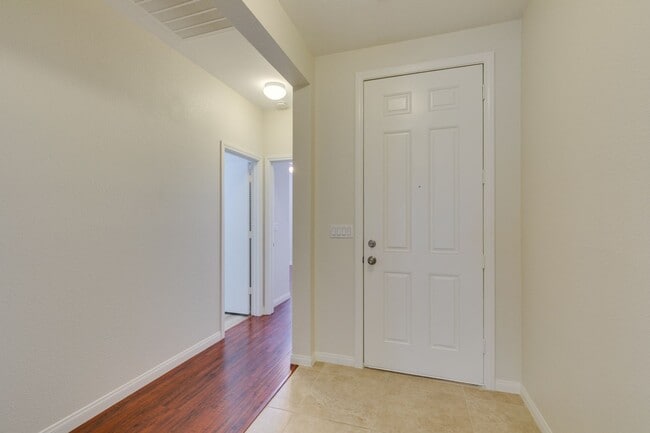 Building Photo - 3- Bedroom, 2- Bathroom single story home ...