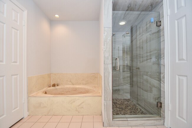 Building Photo - 3107 Barnhill Ln