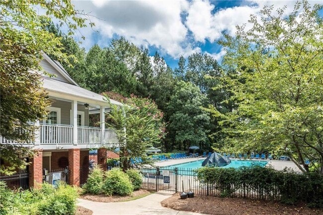 Building Photo - 450 Evans Mill Dr