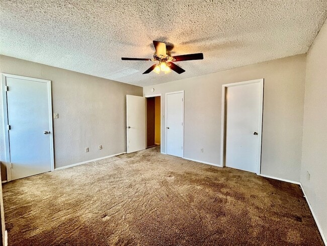 Building Photo - 1247 Dallas Dr