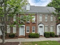 Building Photo - 15449 Goodwood St