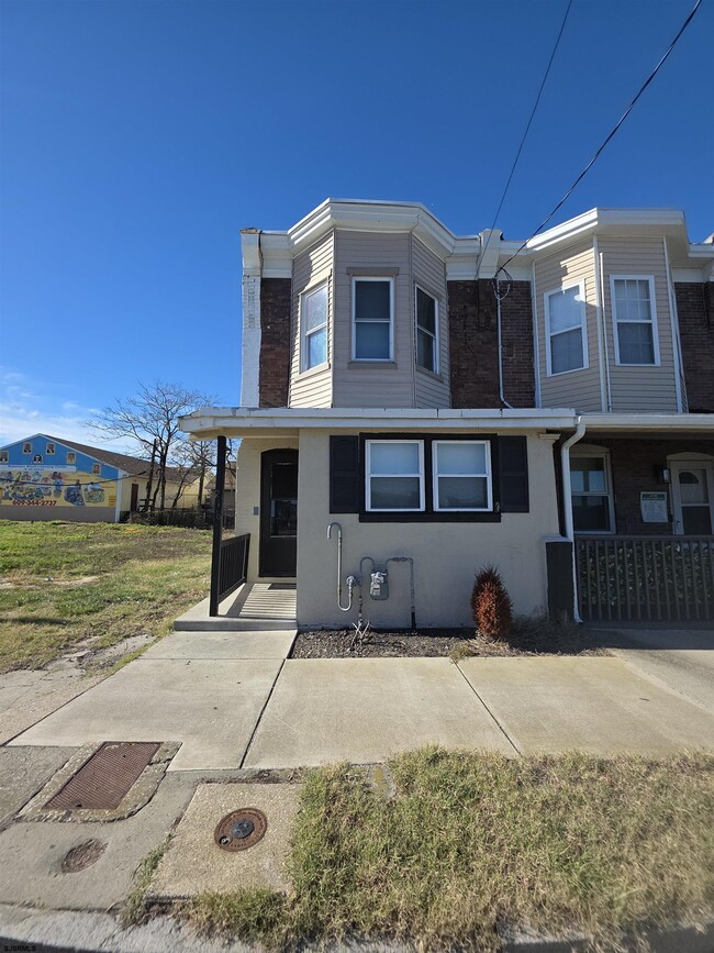 Building Photo - 216 New Jersey Ave