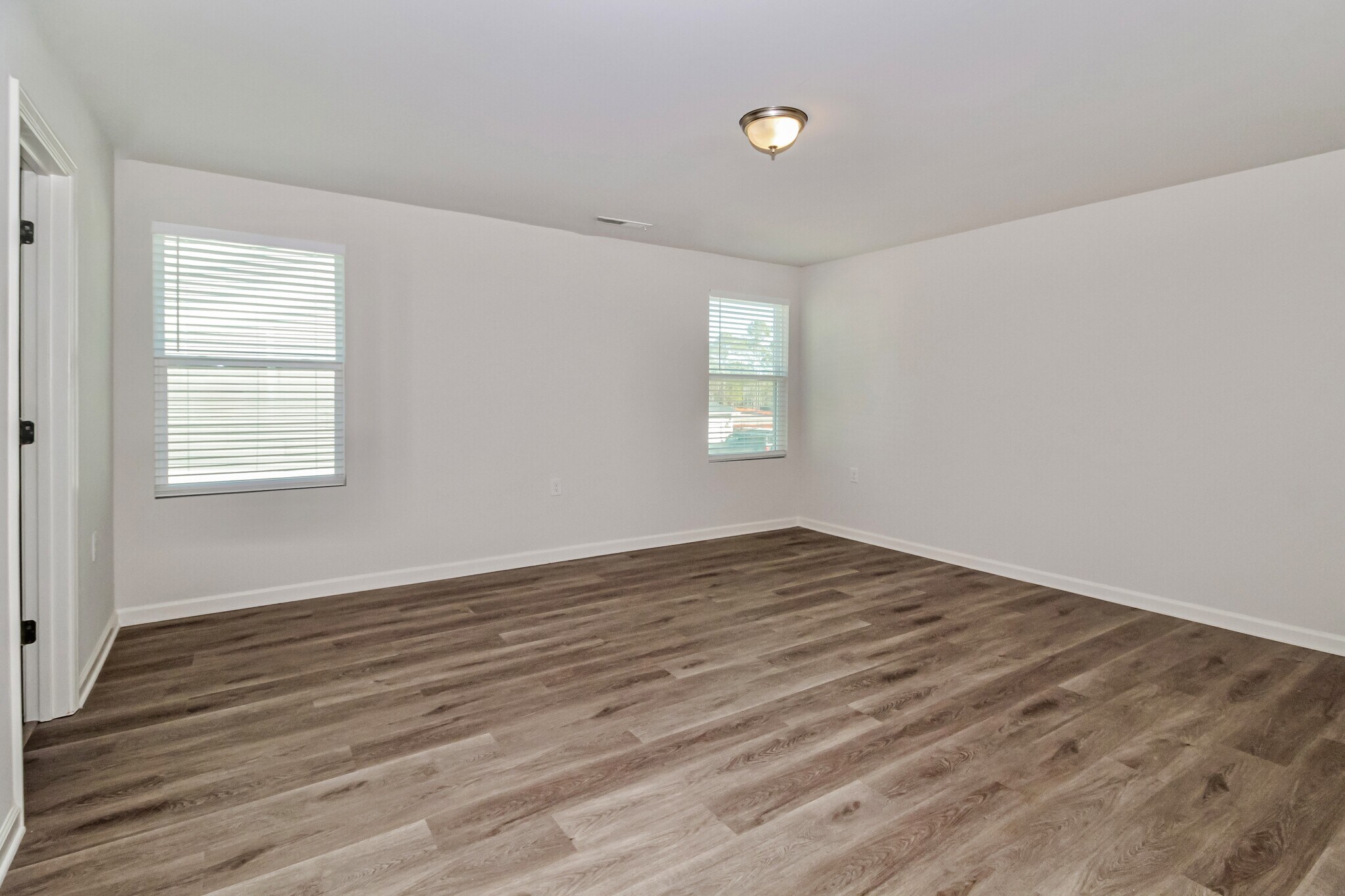 Building Photo - 2517 Upland Cir