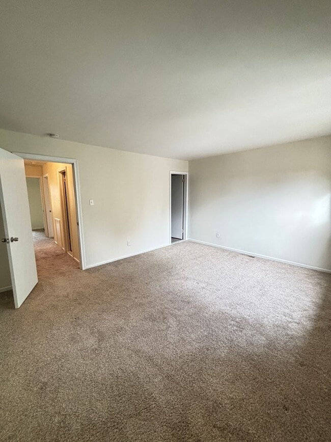 Building Photo - 3br Home for rent in Bethlehem, PA