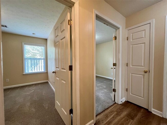 Building Photo - 8901 Ashland Park Pl