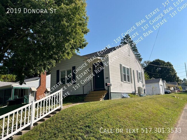 Building Photo - 2019 Donora St