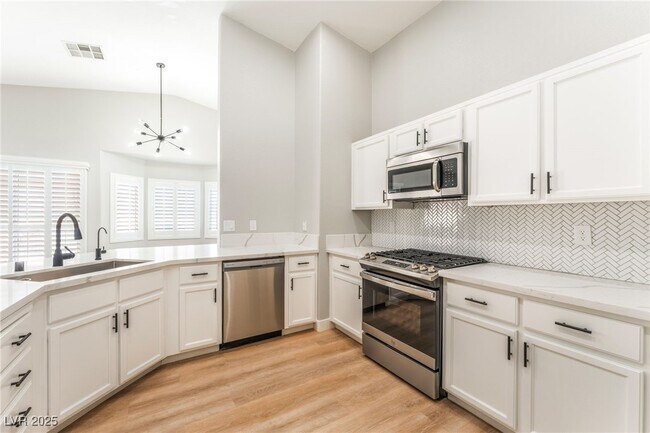 Building Photo - 1408 Laughing Larkspur Ave