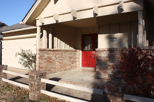 Building Photo - 7811 South College Ave E