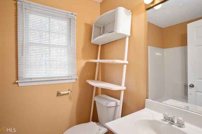 Building Photo - 3114 Milford Chase SW