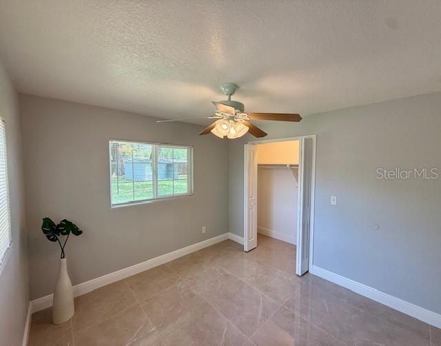 Building Photo - 1337 Lake Asher Cir