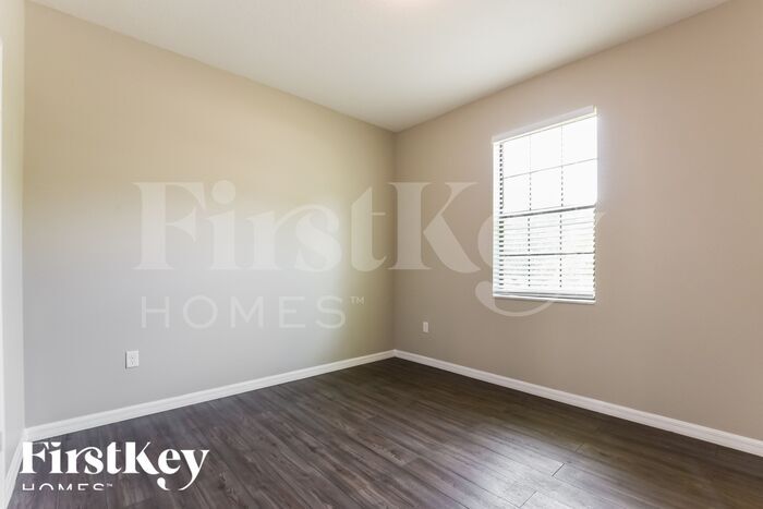 Building Photo - 31123 Fairvista Dr