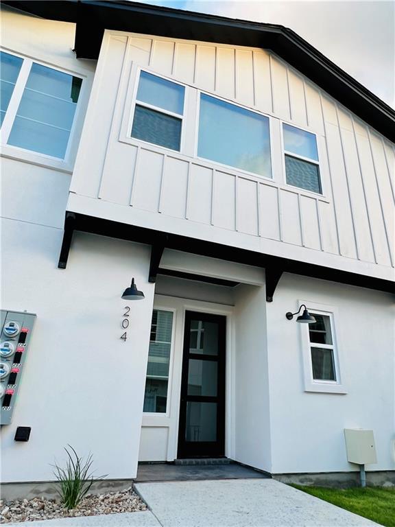 Building Photo - 12001 Vista Parke Dr