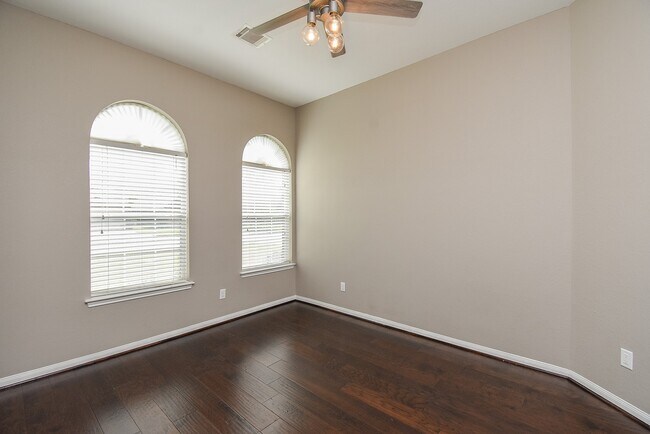 Building Photo - 13007 Northwood Glen Ln