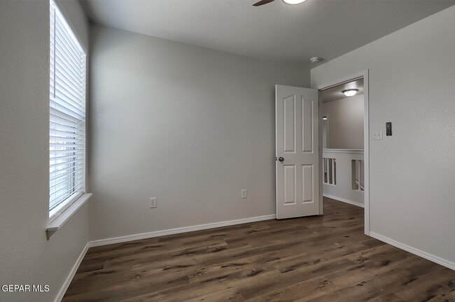 Building Photo - 14202 Ranier Point Dr