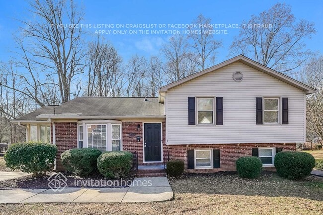 Building Photo - 3700 Whitfield Rd