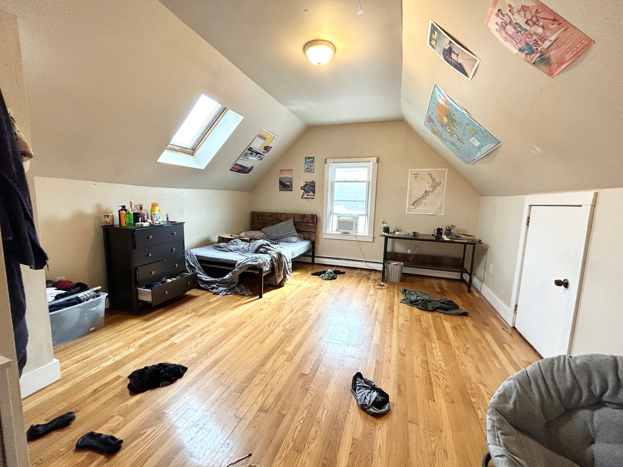 Unit 3 - 72 Calumet St