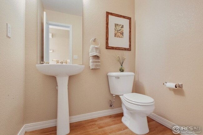 Building Photo - IMMACULATE 2 BED/1.5 BATH TOWNHOME IN LONGMONT - AVAILABLE NOW!