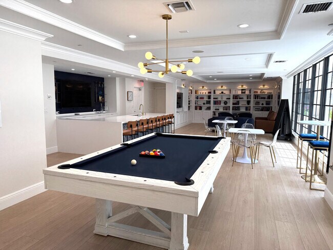 Building Photo - 233 S Federal Hwy