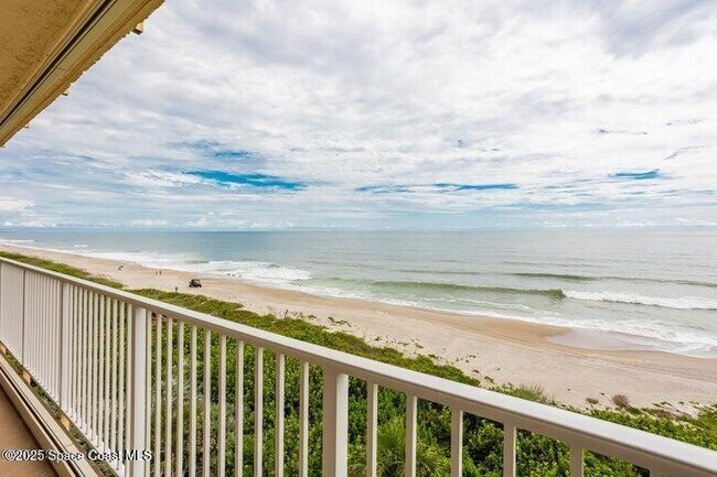 Building Photo - 1095 N Hwy A1A