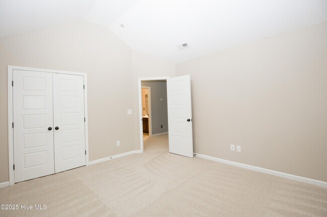 Building Photo - 130 Timberhurst Ct