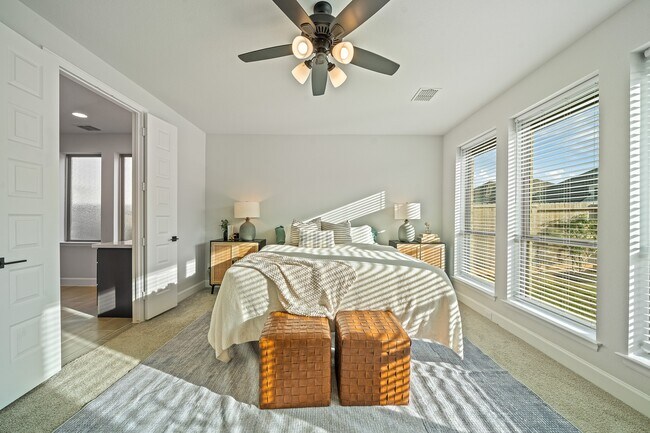 Building Photo - 31219 Star Lndg Rd