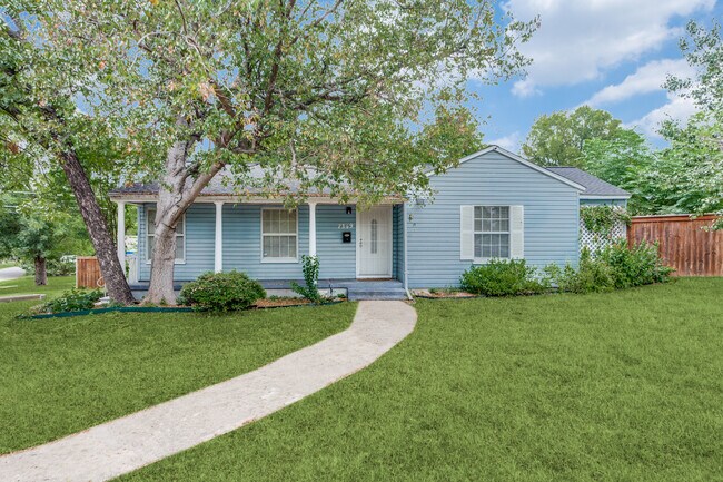 Primary Photo - 7349 Brazos Ave