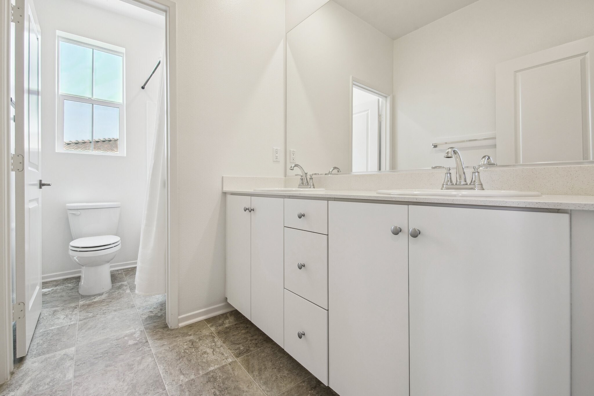 Building Photo - 5584 Kate Way