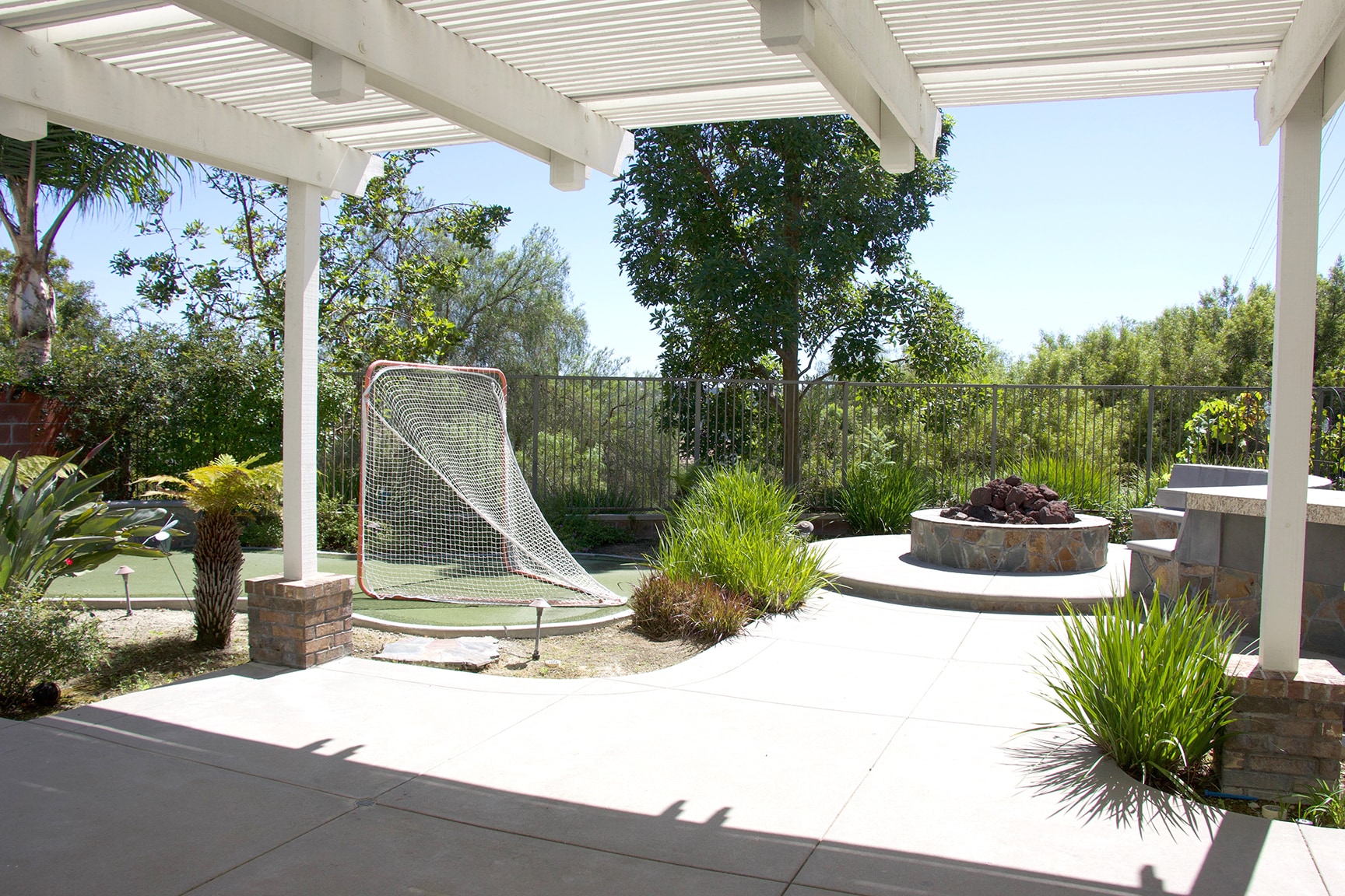 Building Photo - 2 Cousteau Ln