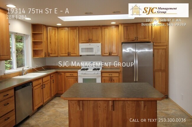 Building Photo - 19314 75th St E