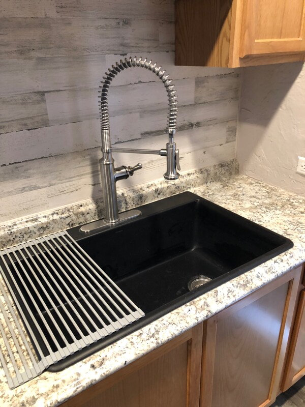 Building Photo - 507 Douglas St