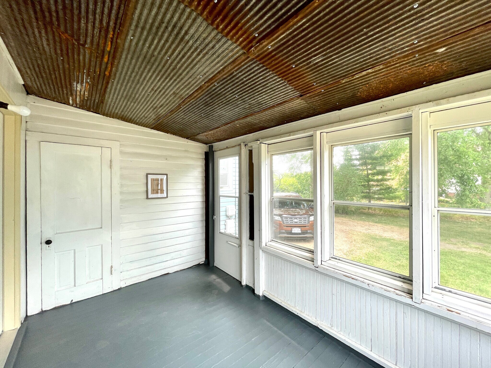 Building Photo - 110 S Pleasant St