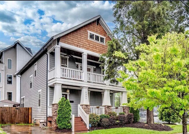 Building Photo - 3302 Holt St