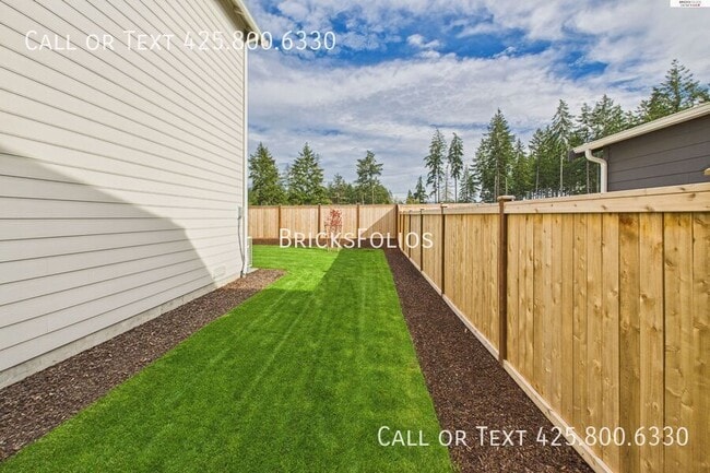 Building Photo - 19537 141st Ave Ct E