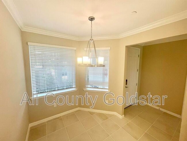 Building Photo - 23445 Collina Way