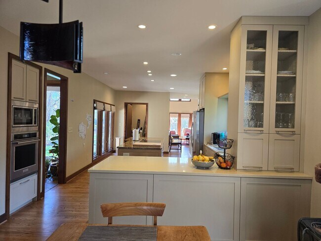 Building Photo - Classic Chapel Hill Charm in The Oaks – Timeless One-Level Living