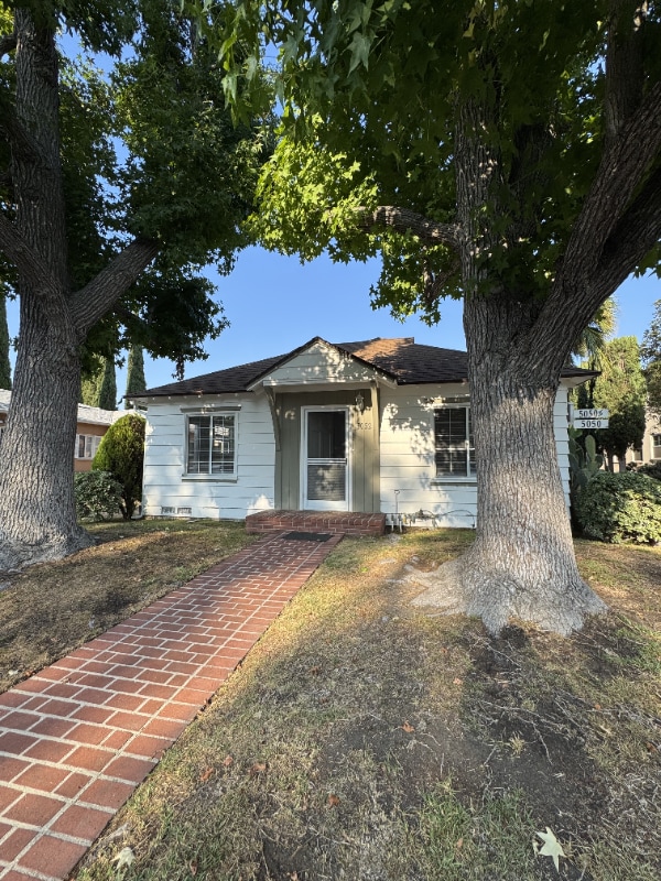 Primary Photo - 5052 Colfax Ave
