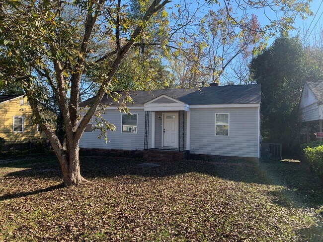 Primary Photo - Total electric 3 bedroom