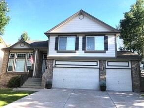 Building Photo - 562 E 133rd Ct