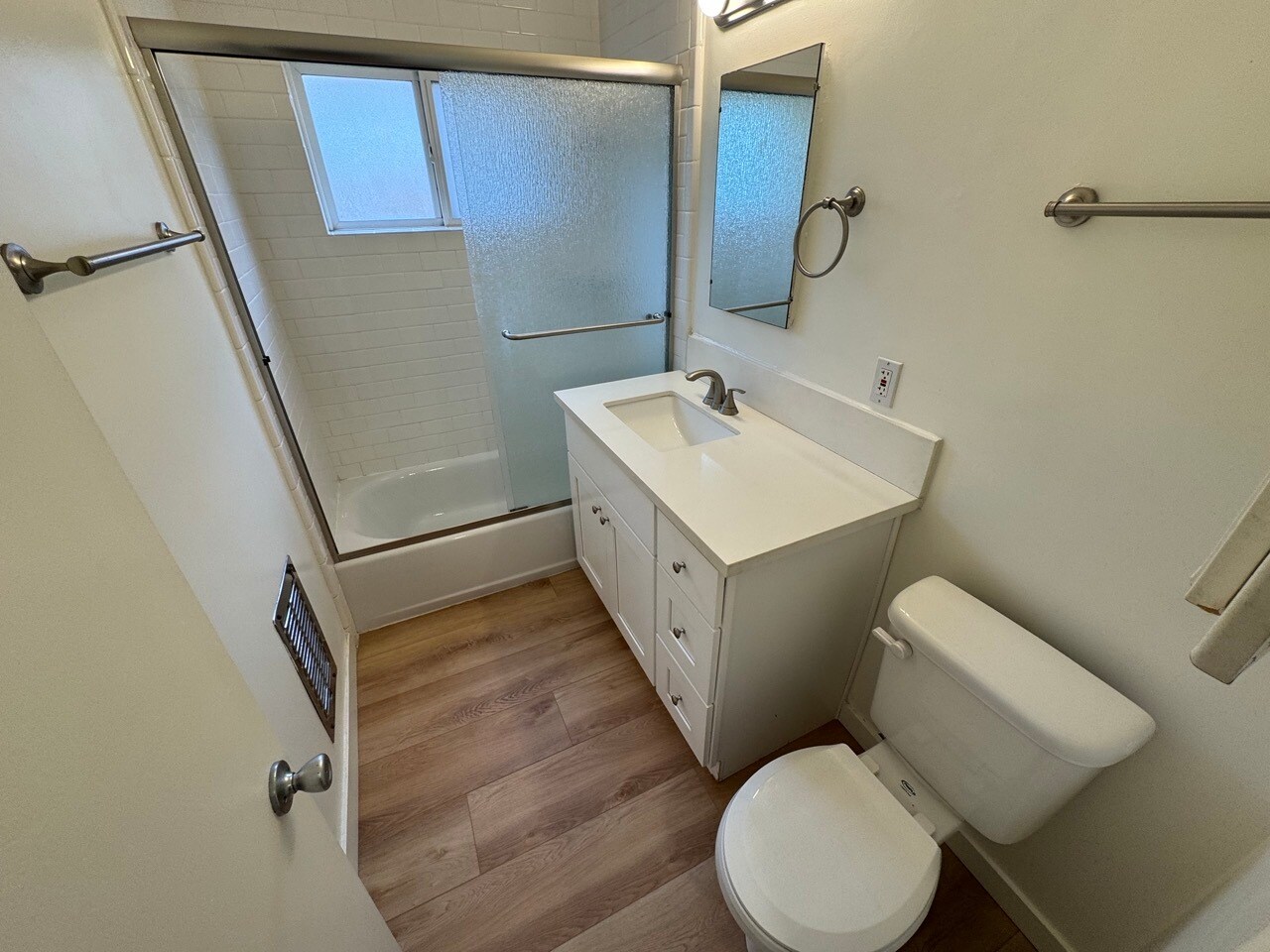 Building Photo - 11662 Sunset Blvd