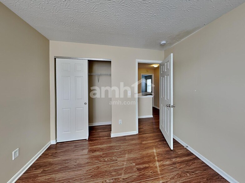 Building Photo - 2571 Allegro Ln