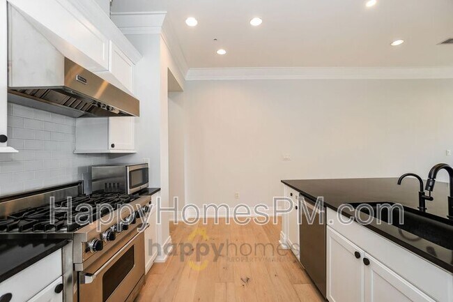 Building Photo - 118 Cooper River Dr