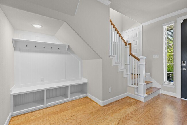 Building Photo - 4004 Centre Meadow Way