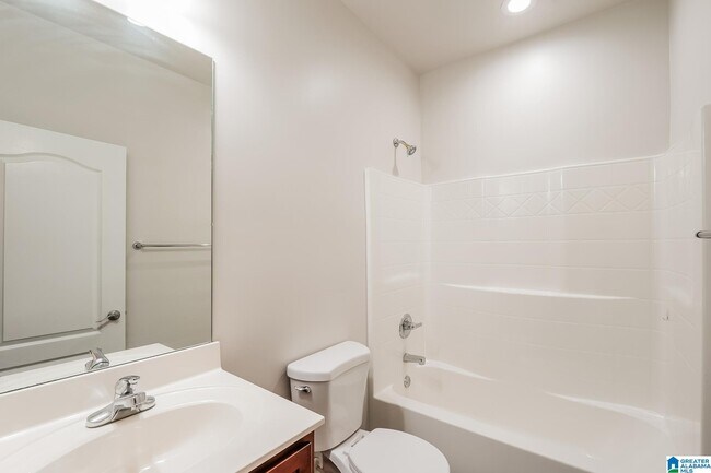Building Photo - 8254 Owen Park Dr
