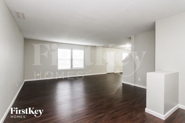 Building Photo - 9140 Wandflower Dr