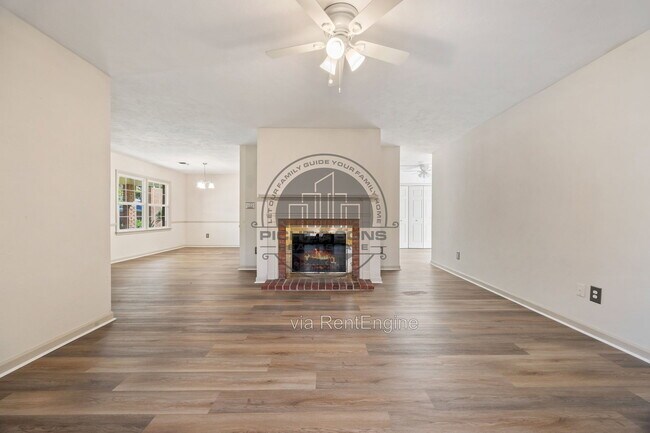 Building Photo - 3301 Lemoyne Ct