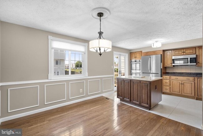 Building Photo - 13250 Custom House Ct