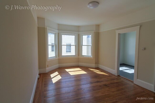 Primary Photo - 1785 O'Farrell St