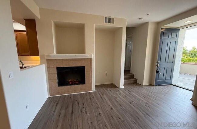 Building Photo - 7770 Via Belfiore