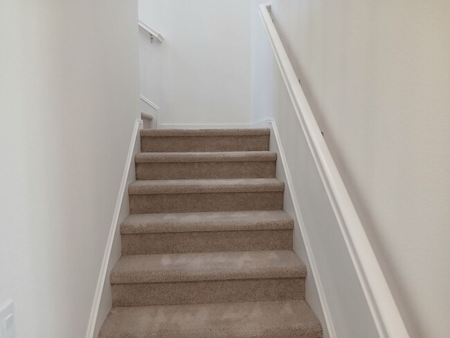 Building Photo - 1284 Warmth Ct